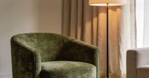 Jak ożywić beżowy salon: 7 pomysłów na przytulne wnętrze i dodatki